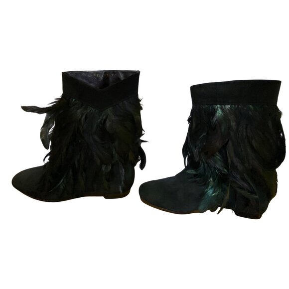 Black Suede Feather Delman Ankle Boots Size 9.5 Western Indian Punk Rock Retro - Picture 2 of 12